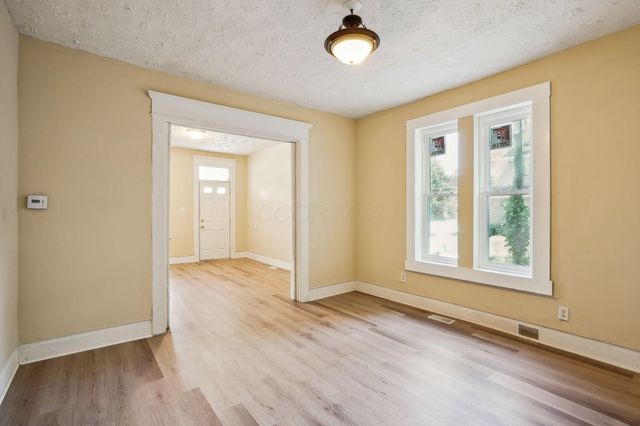 443 N Champion Avenue, Columbus, OH 43203