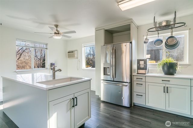 1704 Frances Court, Wenatchee, WA 98801