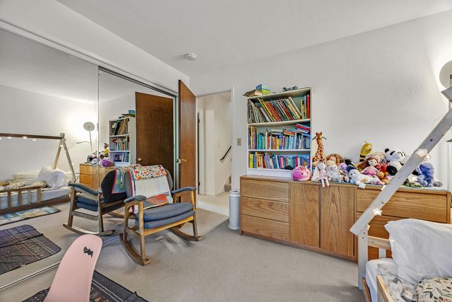 5982 Ascot Dr, Oakland, CA 94611