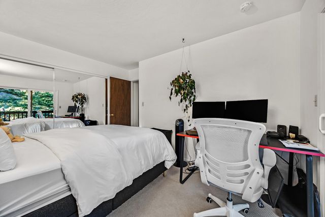 5982 Ascot Dr, Oakland, CA 94611