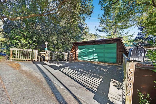 5982 Ascot Dr, Oakland, CA 94611