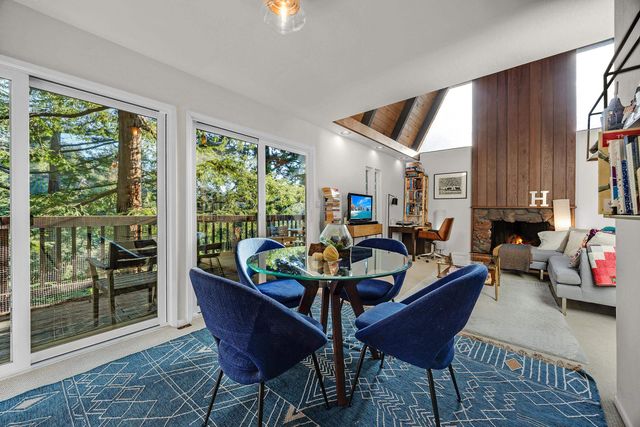 5982 Ascot Dr, Oakland, CA 94611