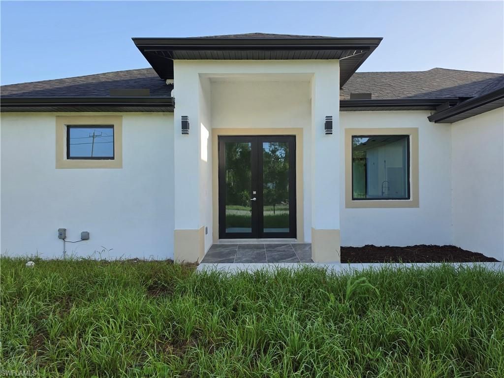 2106 W 17th ST, LEHIGH ACRES, FL 33972 — photo 4