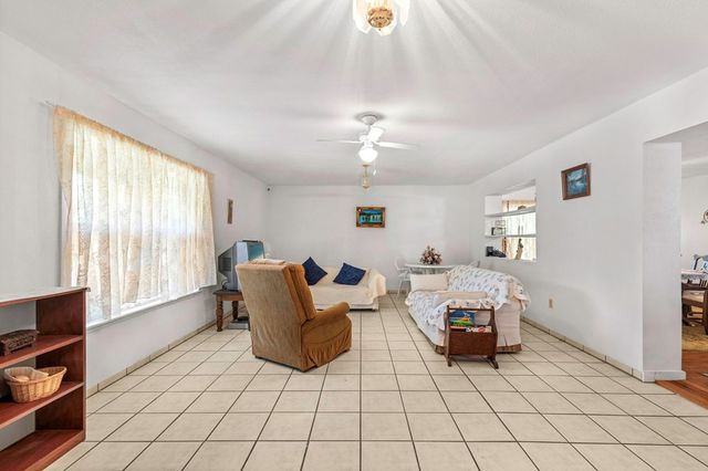 4025 Junction Hwy, Ingram, TX 78025