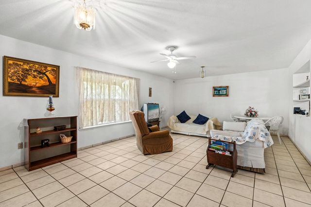 4025 Junction Hwy, Ingram, TX 78025