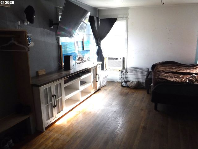 2470 OCEAN Blvd, Coos Bay, OR 97420