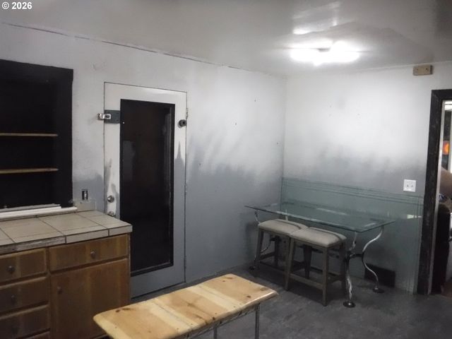 2470 OCEAN Blvd, Coos Bay, OR 97420