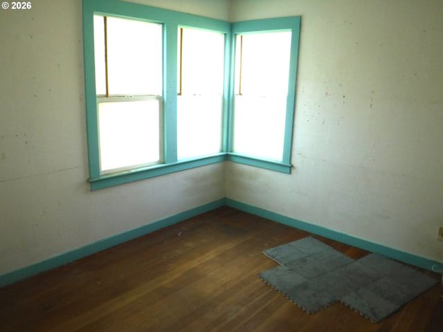 2470 OCEAN Blvd, Coos Bay, OR 97420