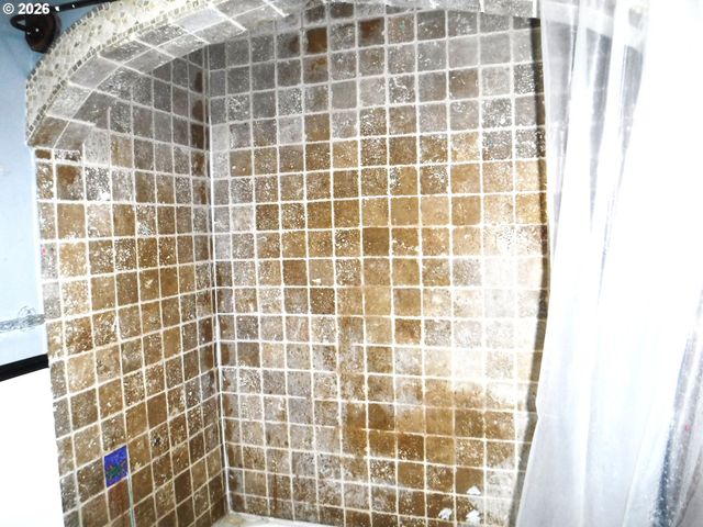 2470 OCEAN Blvd, Coos Bay, OR 97420