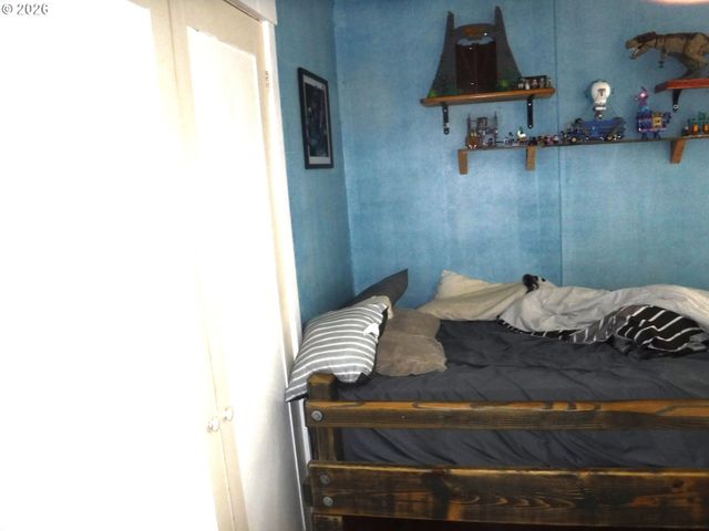 2470 OCEAN Blvd, Coos Bay, OR 97420