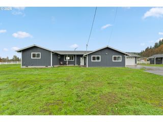 708 HEATHER Ln, Roseburg, OR 97471