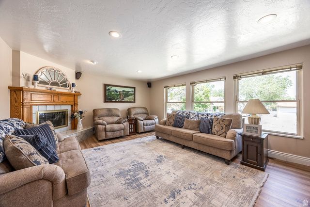 3819 W OWENSBORO DR, West Jordan, UT 84084