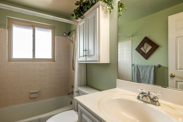 3819 W OWENSBORO DR, West Jordan, UT 84084