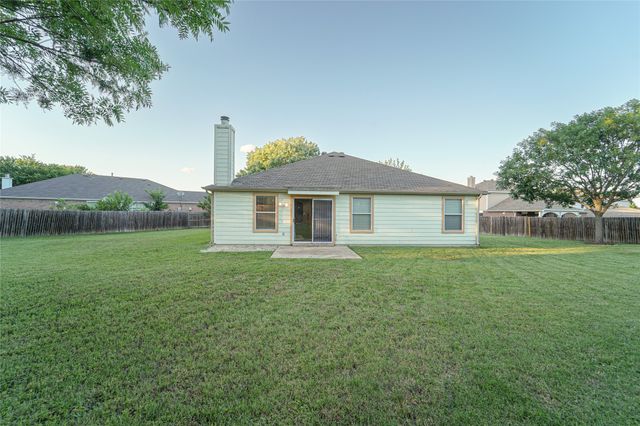 1205 Periwinkle Drive, Wylie, TX 75098
