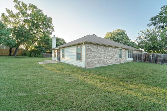 1205 Periwinkle Drive, Wylie, TX 75098