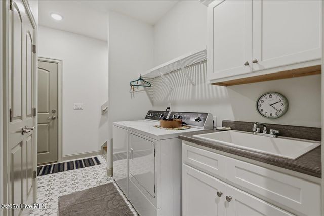 8313 Oak Abbey Trail NE, Leland, NC 28451