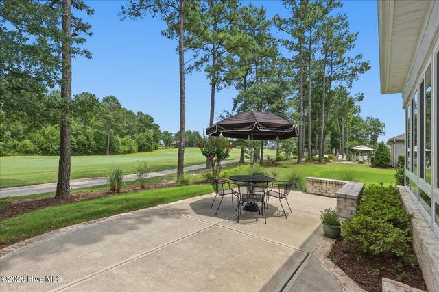 8313 Oak Abbey Trail NE, Leland, NC 28451