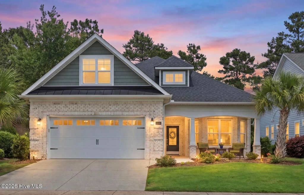 8313 Oak Abbey Trail NE, Leland, NC 28451