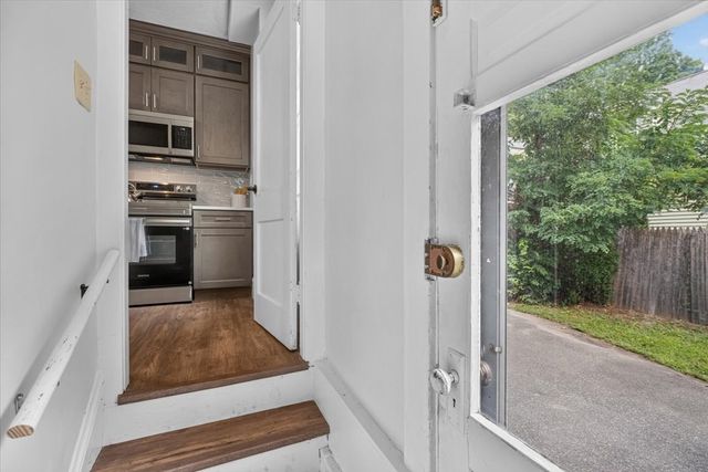 2306 Wilbraham Rd, Springfield, MA 01129