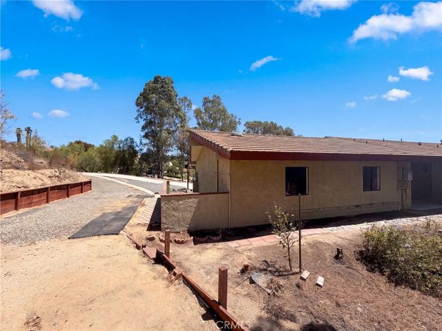 35095 Via Cerro, Temecula, CA 92592
