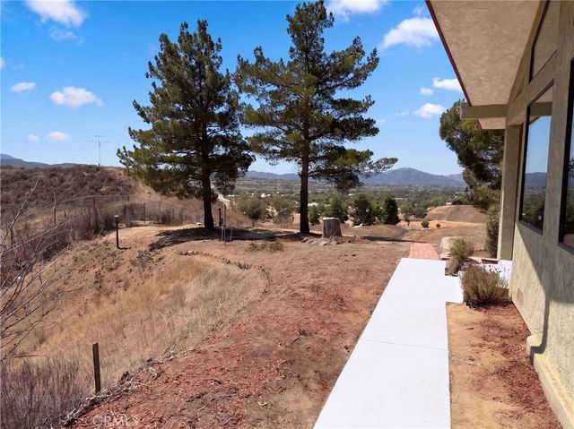 35095 Via Cerro, Temecula, CA 92592