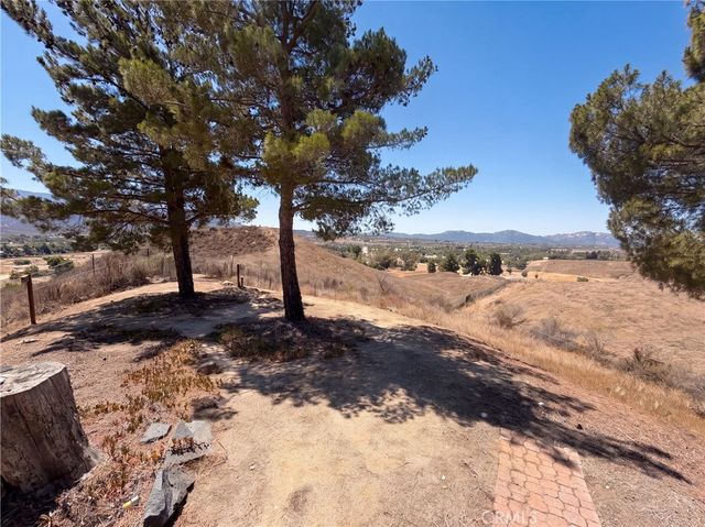 35095 Via Cerro, Temecula, CA 92592