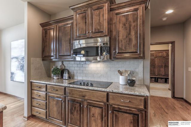 19534 Bellbrook Boulevard, Gretna, NE 68028