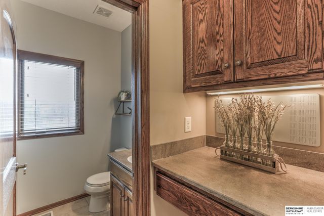 19534 Bellbrook Boulevard, Gretna, NE 68028