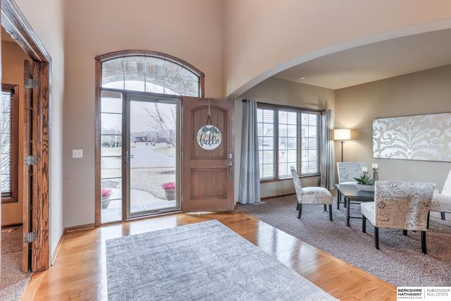 19534 Bellbrook Boulevard, Gretna, NE 68028