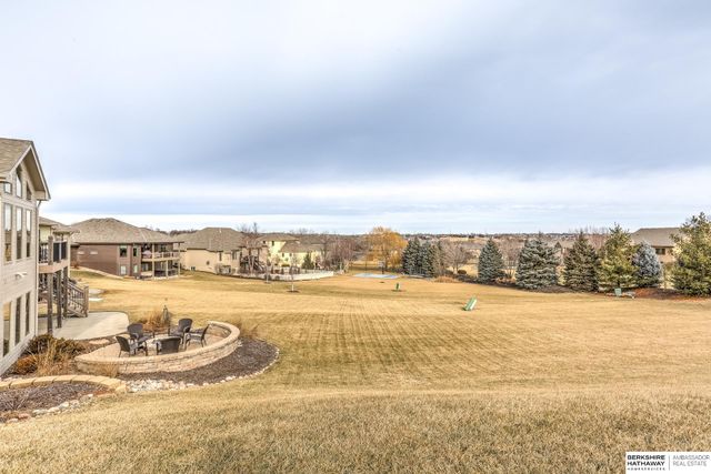 19534 Bellbrook Boulevard, Gretna, NE 68028