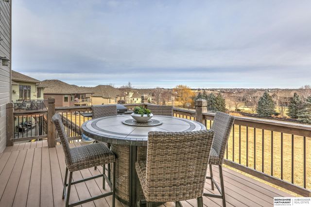 19534 Bellbrook Boulevard, Gretna, NE 68028