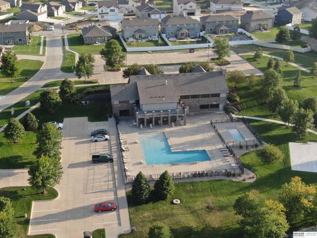 19534 Bellbrook Boulevard, Gretna, NE 68028