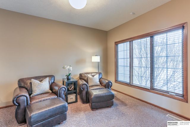 19534 Bellbrook Boulevard, Gretna, NE 68028