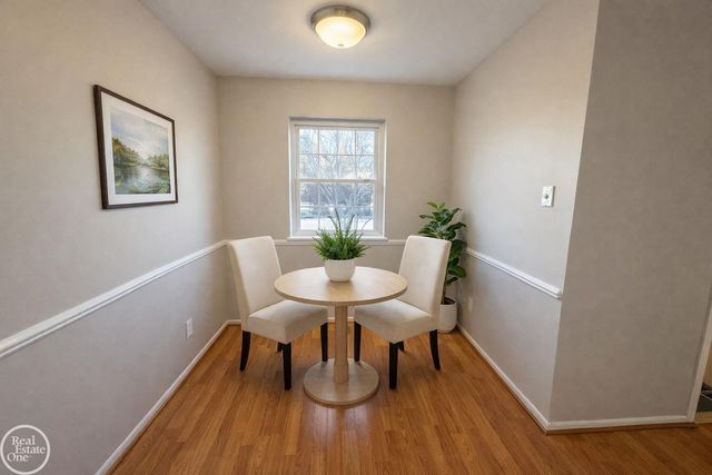 953 Kirts Boulevard, Troy, MI 48084