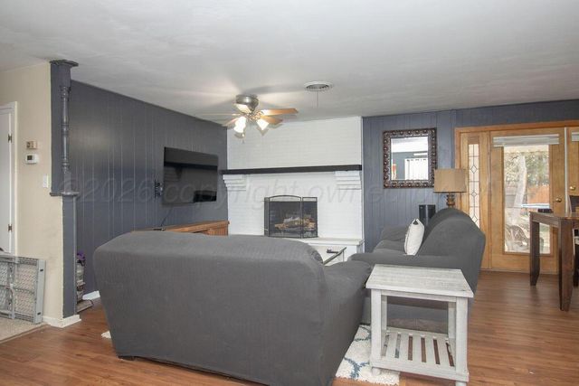 1205 Division Street, Stratford, TX 79084