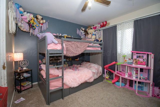 1205 Division Street, Stratford, TX 79084