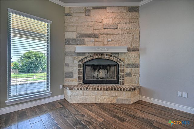 4210 Green Creek Drive, Salado, TX 76571