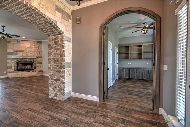 4210 Green Creek Drive, Salado, TX 76571