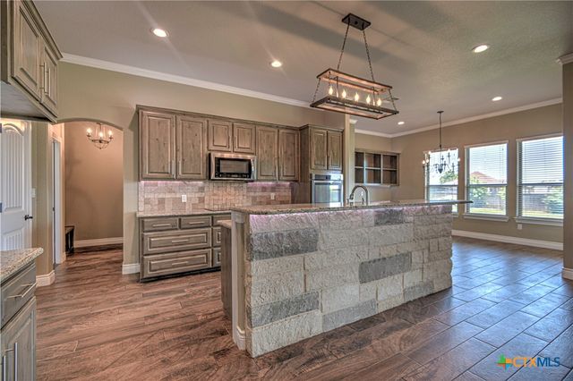 4210 Green Creek Drive, Salado, TX 76571