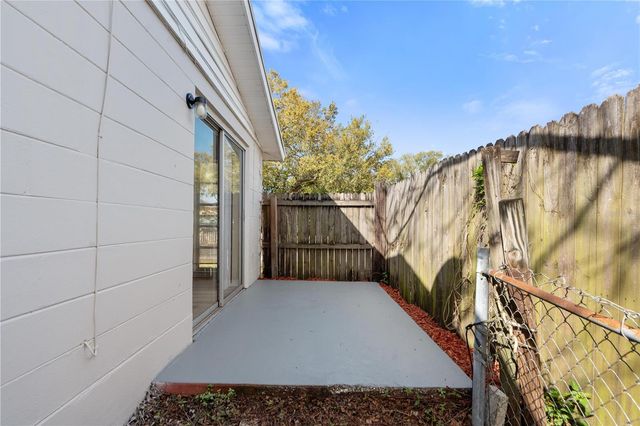 9020 HUNT CLUB LANE, Port Richey, FL 34668