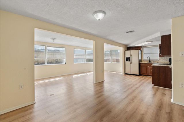 9020 HUNT CLUB LANE, Port Richey, FL 34668