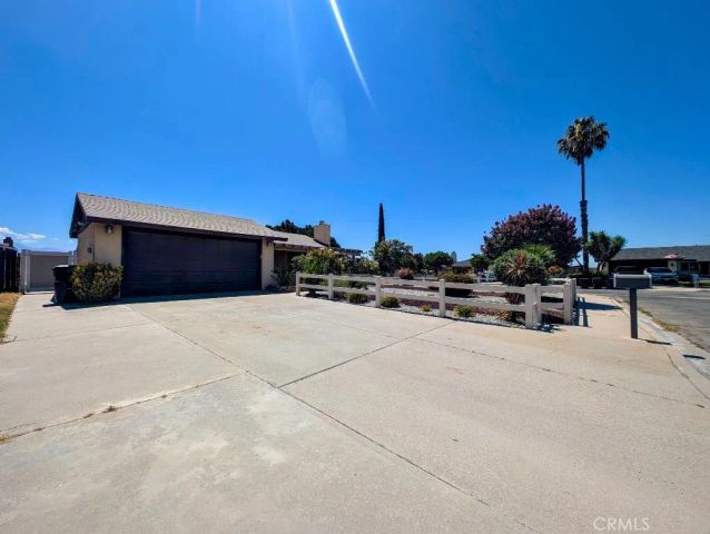 545 Mikalor, San Bernardino, CA 92410