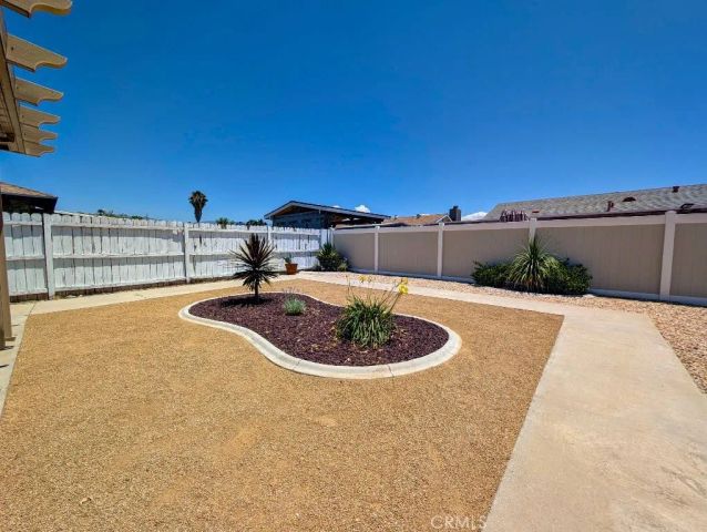 545 Mikalor, San Bernardino, CA 92410