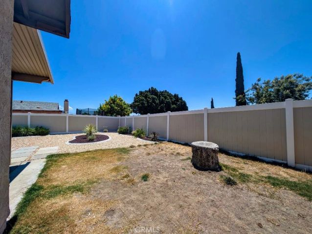 545 Mikalor, San Bernardino, CA 92410