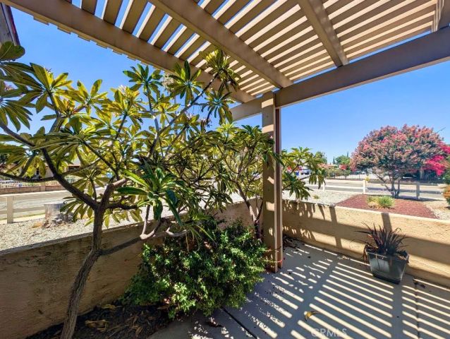 545 Mikalor, San Bernardino, CA 92410