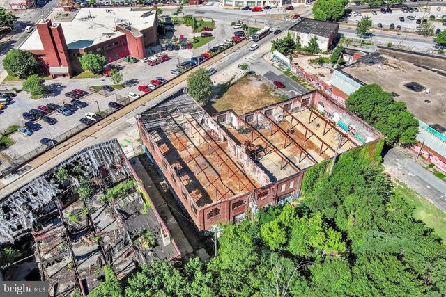 914 E MONUMENT ST, Baltimore, MD 21202