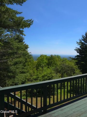 411 Thacher Park Road, Voorheesville, NY 12186