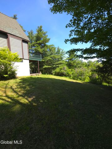 411 Thacher Park Road, Voorheesville, NY 12186
