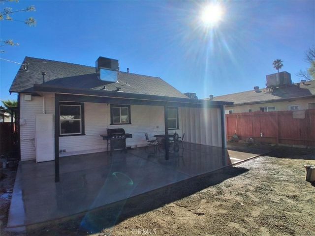 112 Woodrow, Bakersfield, CA 93308