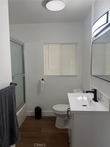112 Woodrow, Bakersfield, CA 93308